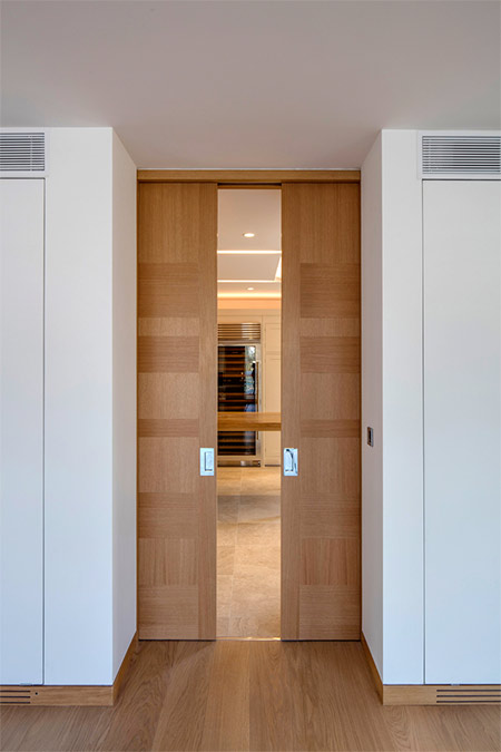 Shadmaster_veneered_sliding_doors