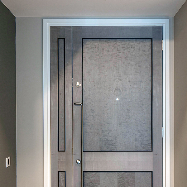 Shadbolt dyed grey veneered doors at 21 Young Street Kensington